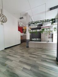 Spring Grove (D10), Retail #602983461